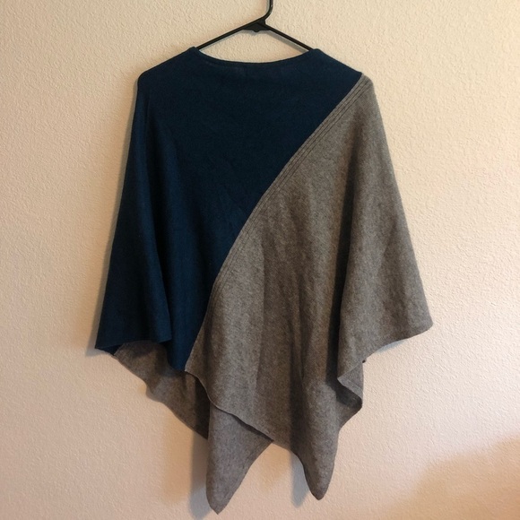 Nwt Gray and Teal Celeste Poncho - Picture 7 of 7
